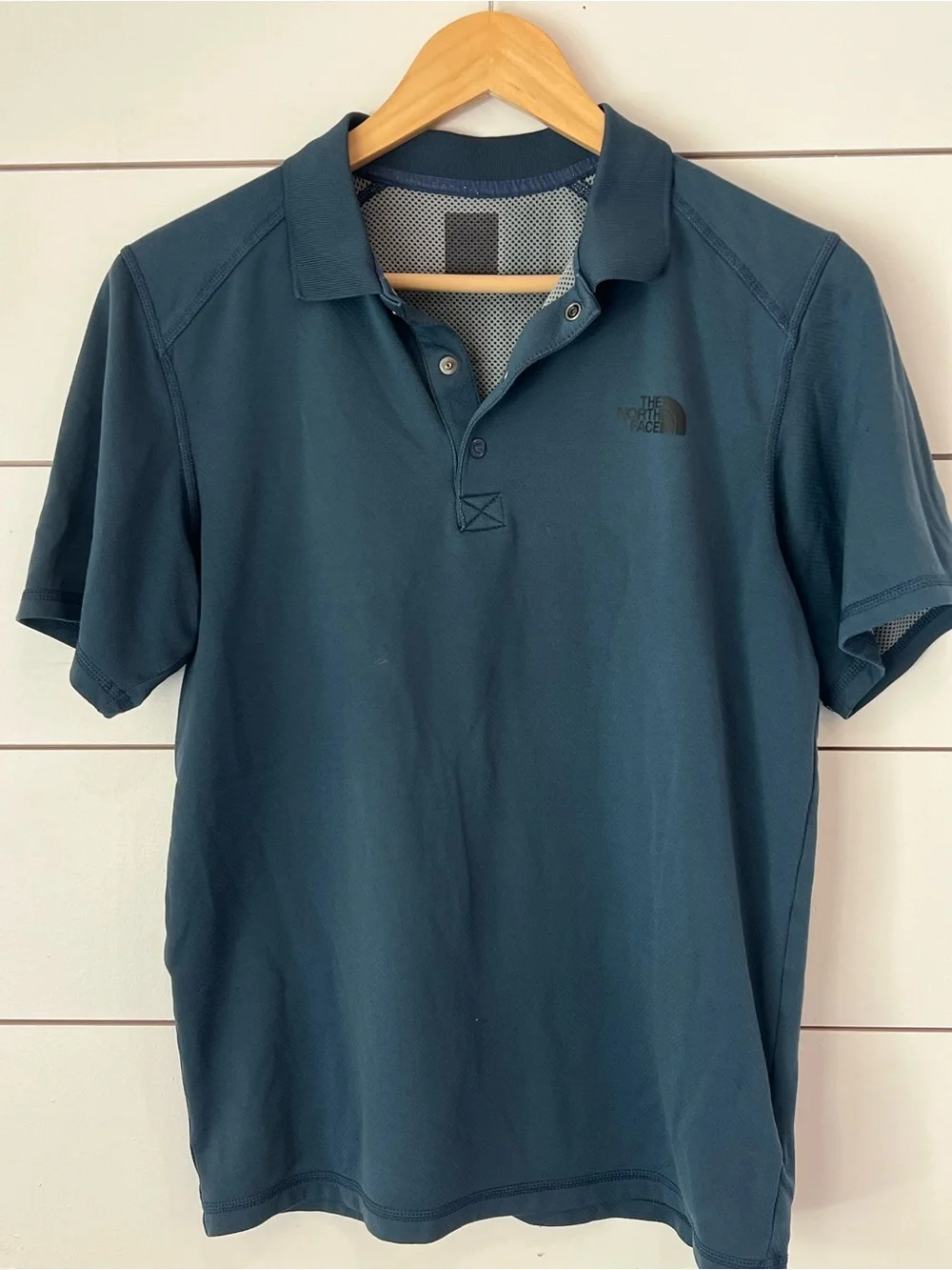 The North Face Men's Short-Sleeve FlashDry Polo in Deep Teal